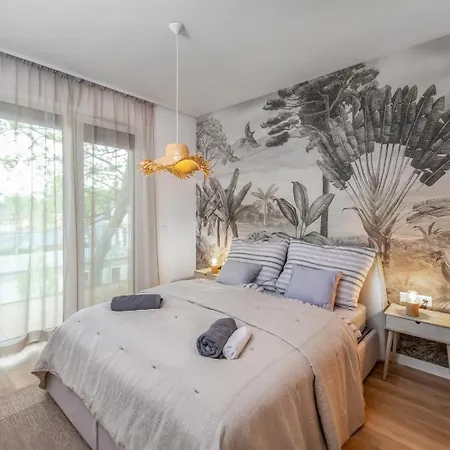 Platan Apartman By Hellobalatonlelle Apartamento Balatonboglár