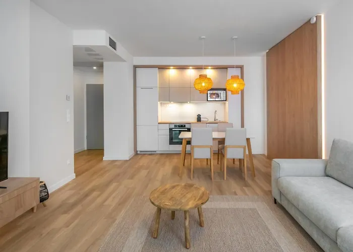 Platan Apartman By Hellobalatonlelle *